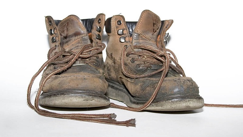 what to do with old work boots