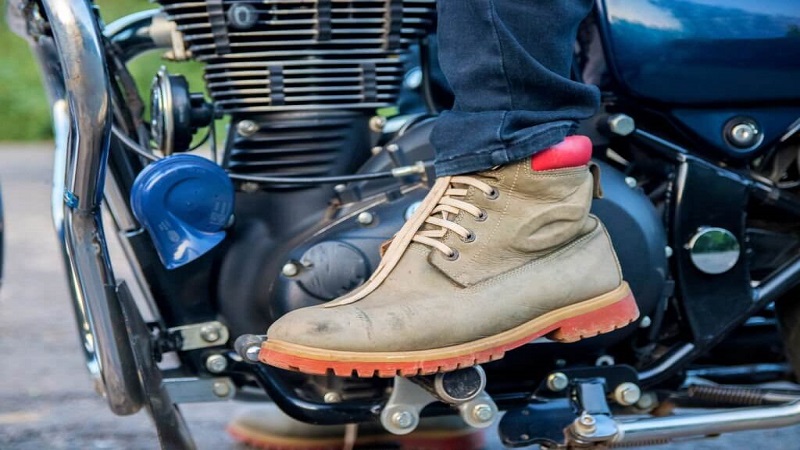Are Work Boots Good for Motorcycle Riding